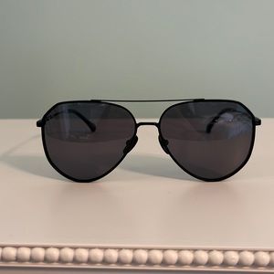 Diff “dash” aviator Sunglasses in Black